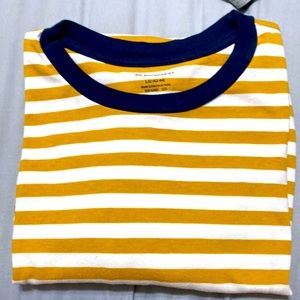 NO BOUNDARIES // Large // Yellow & White striped tee with Navy Blue collar .